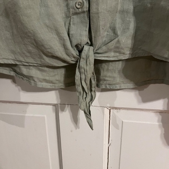 Cloth and Stone (read) Button Up Top with bleach stains - Picture 3 of 13